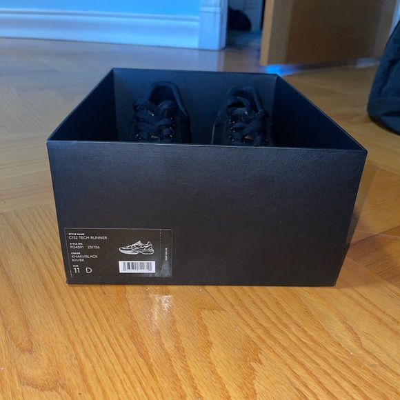 Mens Coach shoes size 11 worn once - Picture 2 of 3